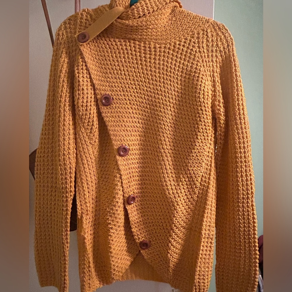 Cowl neck sweater from Amazon size M